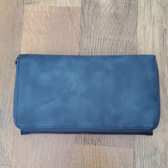 Seint Beauty Travel Crossbody Purse and Makeup Bag Clutch In Grey - Picture 3 of 10